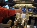 flightdeck737_15