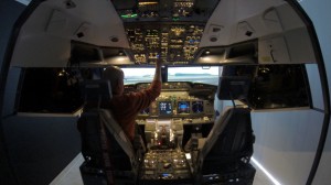 Flightdeck737_1